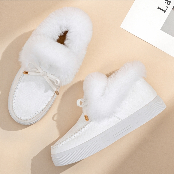 Women's White Fuzzy Suede Fur Lined Slip-On Flat Warm Shoes - Picture 3 of 7